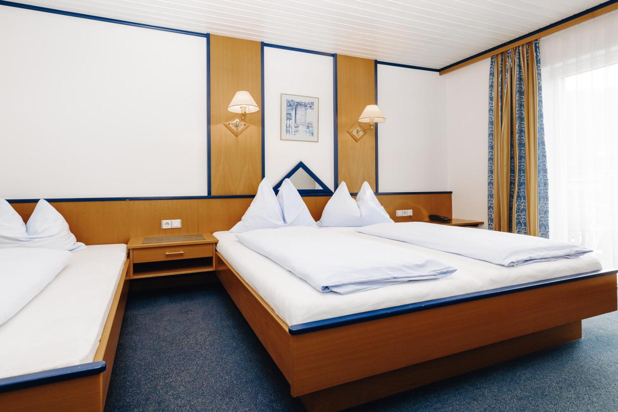 Hotel Garni Tannenhof Flachau Exteriör bild