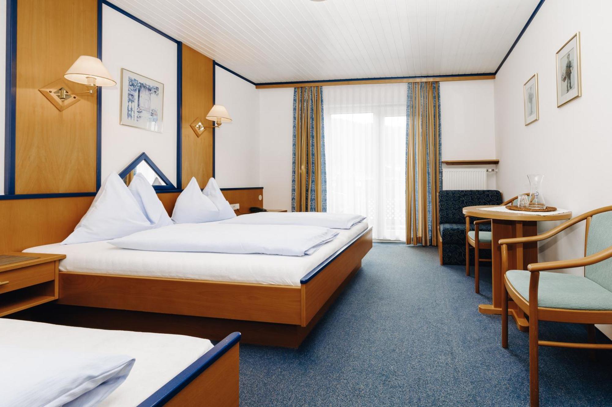 Hotel Garni Tannenhof Flachau Exteriör bild